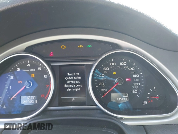 2014 Audi Q7 3.0T S line Prestige with VIN WA1DGAFE4ED008263, listed as a IAAI auction lot 41736972 with 135,080 mi miles. Bid and sale history available at carsss.com. Image 7.