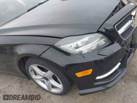 2014 Mercedes-Benz CLS 550 с VIN WDDLJ9BB3EA128785, выставлен на аукционе IAAI как лот 41801794 с пробегом 140 970 миль миль и . История ставок и продаж доступна на DreamBid. Изображение 18.