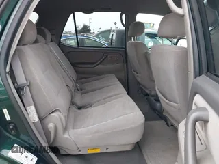 2002 Toyota Sequoia SR5 with VIN 5TDZT34A72S064135, listed as a IAAI auction lot 42052020 with 184,623 mi miles and . Bid and sale history available at DreamBid. Image 8.
