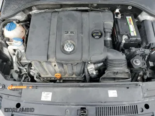 2013 Volkswagen Passat SE with VIN 1VWBP7A35DC044292, listed as a Copart auction lot 49357094 with 123,659 mi miles and Salvage Title. Bid and sale history available at carsss.com. Image 11.