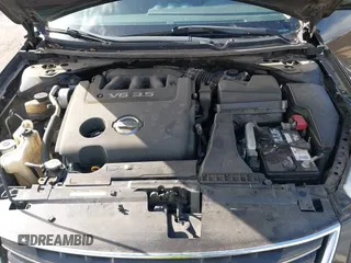 2010 Nissan Altima 3.5 SR with VIN 1N4BL2AP7AN510735, listed as a IAAI auction lot 41820166 with 184,172 mi miles. Bid and sale history available at carsss.com. Image 10.