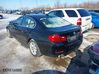 2015 BMW 5 Series 528i xDrive with VIN WBA5A7C58FD620614, listed as a IAAI auction lot 41496488 with 89,238 mi miles. Bid and sale history available at carsss.com. Image 3.