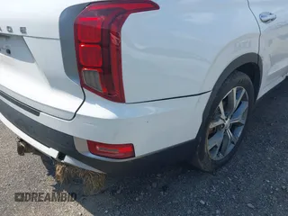 2021 Hyundai Palisade SEL с VIN KM8R44HE1MU208515, выставлен на аукционе IAAI как лот 42113993 с пробегом 108 473 миль миль и . История ставок и продаж доступна на DreamBid. Изображение 19.
