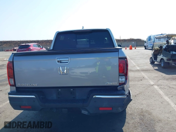 2019 Honda Ridgeline RTL-E with VIN 5FPYK3F79KB029771, listed as a IAAI auction lot 42448369 with 90,142 mi miles and . Bid and sale history available at DreamBid. Image 16.