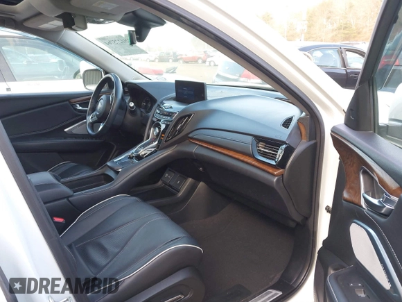 2019 Acura RDX w/Advance Pkg with VIN 5J8TC2H77KL002039, listed as a IAAI auction lot 41275764 with 45,129 mi miles. Bid and sale history available at carsss.com. Image 5.