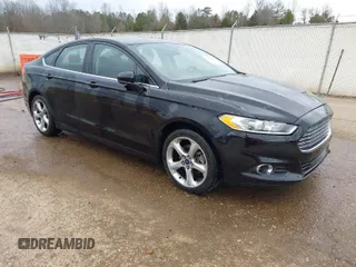 2016 Ford Fusion S z VIN 3FA6P0G71GR337835, wystawiony jako IAAI lot #41717996 z przebiegiem 146 505 mil mil oraz . Historia ofert i sprzedaży dostępna na DreamBid. Obrazek 1.