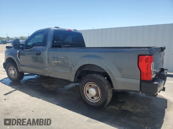 2022 Ford F-350 XL with VIN 1FTRF3A64NEG44654, listed as a Copart auction lot 51297344 with 29,028 mi miles and Non repairable. Bid and sale history available at DreamBid. Image 2.