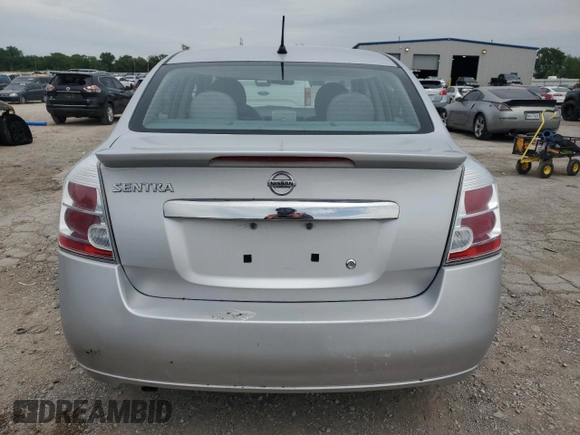 2012 Nissan Sentra S z VIN 3N1AB6AP5CL650580, wystawiony jako Copart lot #55660165 z przebiegiem 149 450 mil mil oraz Szkoda całkowita • Salvage title. Historia ofert i sprzedaży dostępna na DreamBid. Obrazek 6.