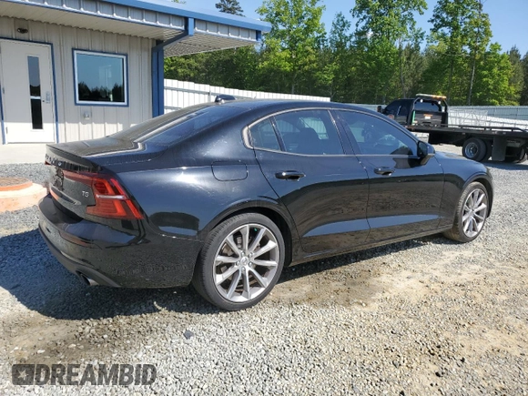 2019 Volvo S60 Momentum with VIN 7JR102FK4KG002080, listed as a Copart auction lot 52478934 with 54,852 mi miles. Bid and sale history available at carsss.com. Image 3.