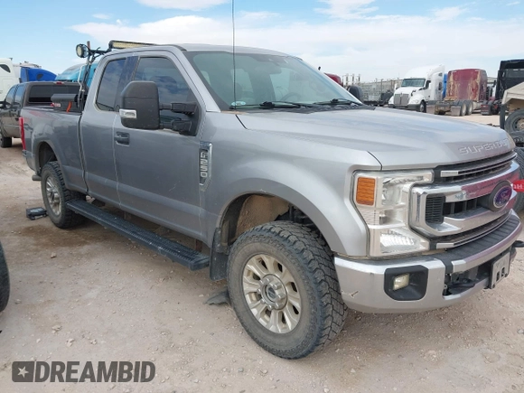 2020 Ford F-250 XL z VIN 1FT7X2B61LED95952, wystawiony jako IAAI lot #42186832 z przebiegiem 119 083 mil mil oraz . Historia ofert i sprzedaży dostępna na DreamBid. Obrazek 1.