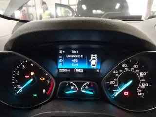 2017 Ford Escape SE with VIN 1FMCU0G92HUE10708, listed as a IAAI auction lot 41866527 with 52,370 mi miles. Bid and sale history available at carsss.com. Image 7.