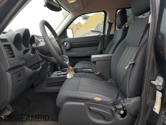 2011 Dodge Nitro Heat with VIN 1D4PU4GX0BW501101, listed as a Copart auction lot 84896064 with 146,945 mi miles and Salvage Title. Bid and sale history available at DreamBid. Image 7.