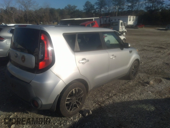 2014 Kia Soul with VIN KNDJN2A28E7746079, listed as a IAAI auction lot 41339648 with 166,617 mi miles. Bid and sale history available at carsss.com. Image 4.