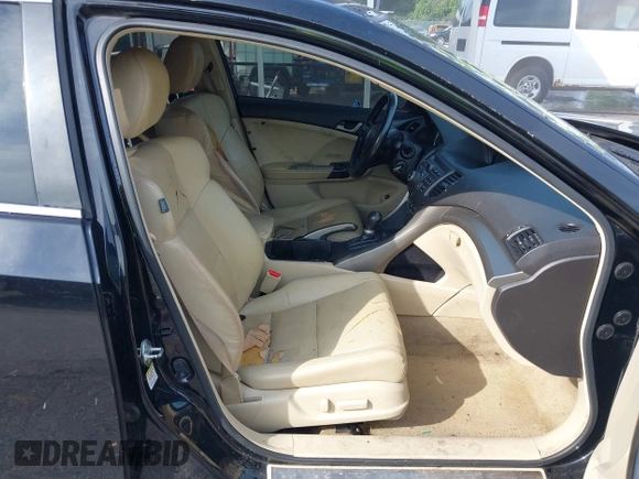 2010 Acura TSX with VIN JH4CU2F69AC022294, listed as a IAAI auction lot 42622880 with 179,223 mi miles and . Bid and sale history available at DreamBid. Image 5.