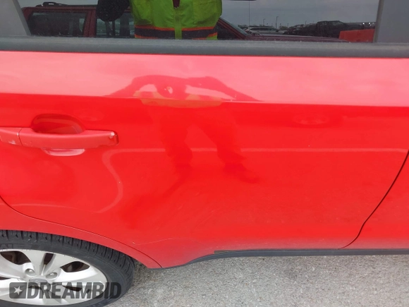 2015 Kia Soul + with VIN KNDJP3A50F7782165, listed as a IAAI auction lot 42035709 with 168,956 mi miles. Bid and sale history available at carsss.com. Image 6.