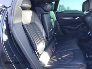 2017 Maserati Levante z VIN ZN661XUL1HX257769, wystawiony jako IAAI lot #41703740 z przebiegiem 107 038 mil mil oraz . Historia ofert i sprzedaży dostępna na DreamBid. Obrazek 8.