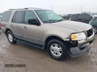 2003 Ford Expedition Special Service with VIN 1FMPU16LX3LC12655, listed as a IAAI auction lot 41109651 with 209,770 mi miles. Bid and sale history available at carsss.com. Image 1.