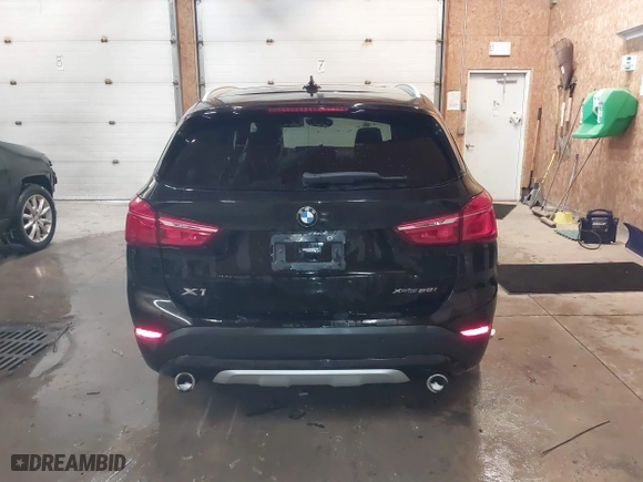 2020 BMW X1 xDrive28i with VIN WBXJG9C07L5P71792, listed as a IAAI auction lot 41583132 with 150,095 mi miles. Bid and sale history available at carsss.com. Image 16.