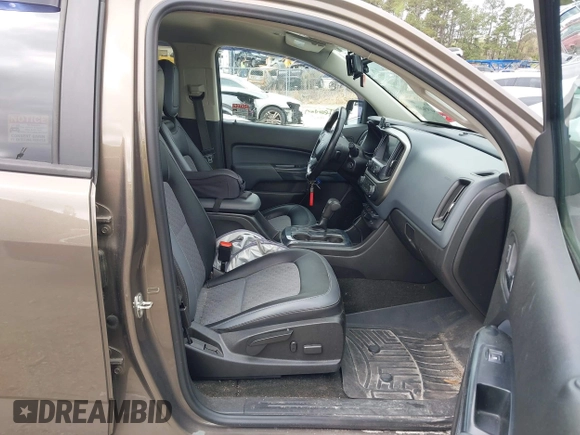 2016 Chevrolet Colorado 4WD Z71 with VIN 1GCGTDE35G1190026, listed as a IAAI auction lot 41936805 with 98,134 mi miles. Bid and sale history available at carsss.com. Image 5.