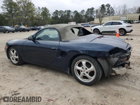2000 Porsche Boxster z VIN WP0CA2987YU623473, wystawiony jako Copart lot #46845945 z przebiegiem 72 104 mil mil oraz Szkoda całkowita • Salvage title. Historia ofert i sprzedaży dostępna na DreamBid. Obrazek 2.