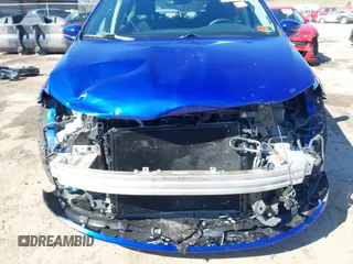 2021 Chrysler Pacifica Touring with VIN 2C4RC1FG5MR511546, listed as a IAAI auction lot 41882085 with 85,635 mi miles and . Bid and sale history available at DreamBid. Image 6.