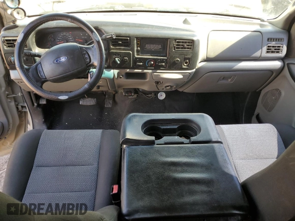 2003 Ford F-350 XL with VIN 1FTSW31F83EA58571, listed as a Copart auction lot 61340055 with 3,224,416 mi miles and Salvage title. Bid and sale history available at DreamBid. Image 8.