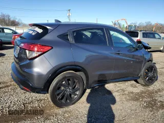 2022 Honda HR-V Sport with VIN 3CZRU6H10NM750668, listed as a Copart auction lot 48776095 with 29,058 mi miles and Salvage Title. Bid and sale history available at carsss.com. Image 3.