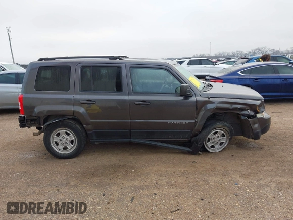 2014 Jeep Patriot Sport with VIN 1C4NJRBB2ED852114, listed as a IAAI auction lot 41521742 with 80,230 mi miles. Bid and sale history available at carsss.com. Image 13.