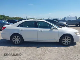 2009 Lincoln MKZ with VIN 3LNHM26T59R610490, listed as a IAAI auction lot 42029239 with 39,539 mi miles and . Bid and sale history available at DreamBid. Image 13.