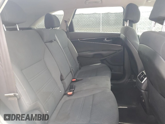 2017 Kia Sorento LX z VIN 5XYPG4A38HG257486, wystawiony jako Copart lot #60033685 z przebiegiem 85 605 mil mil oraz Czysty tytuł • Clean title. Historia ofert i sprzedaży dostępna na DreamBid. Obrazek 11.