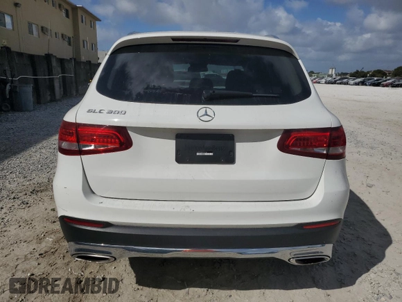 2018 Mercedes-Benz GLC with VIN WDC0G4JB0JV031380, listed as a Copart auction lot 45363465 with 58,077 mi miles and Salvage Title. Bid and sale history available at carsss.com. Image 6.