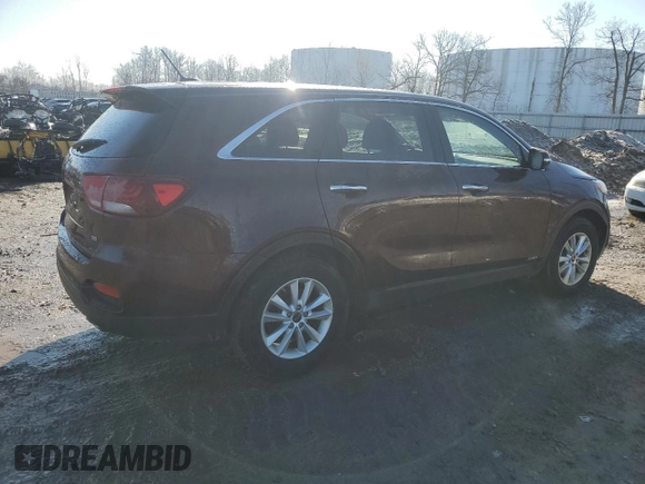 2019 Kia Sorento LX with VIN 5XYPGDA31KG508744, listed as a Copart auction lot 49115785 with 84,601 mi miles and Salvage Title. Bid and sale history available at DreamBid. Image 3.