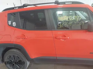 2018 Jeep Renegade Sport z VIN ZACCJBAB0JPH92670, wystawiony jako IAAI lot #42469550 z przebiegiem Nie podano mil oraz . Historia ofert i sprzedaży dostępna na DreamBid. Obrazek 13.