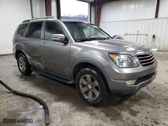 2009 Kia Borrego EX with VIN KNDJH741895026886, listed as a Copart auction lot 80742294 with 185,487 mi miles and Salvage Title. Bid and sale history available at carsss.com. Image 4.