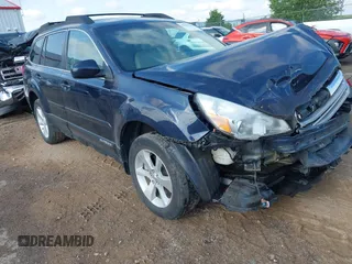2014 Subaru Outback Limited с VIN 4S4BRDMC1E2220314, выставлен на аукционе IAAI как лот 42445843 с пробегом 71 628 миль миль и . История ставок и продаж доступна на DreamBid. Изображение 1.