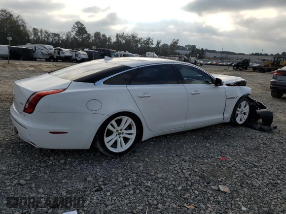 2013 Jaguar XJ with VIN SAJWA2GB3DLV52351, listed as a Copart auction lot 73343244 with 78,522 mi miles and Salvage Title. Bid and sale history available at carsss.com. Image 3.