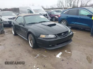 2001 Ford Mustang GT Deluxe with VIN 1FAFP45X51F164819, listed as a IAAI auction lot 41944790 with 25,144 mi miles. Bid and sale history available at carsss.com. Image 1.