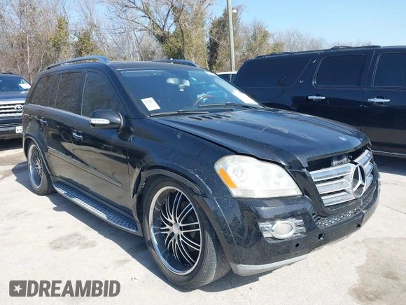 2008 Mercedes-Benz GL-Class 5.5L with VIN 4JGBF86E18A325735, listed as a IAAI auction lot 41580522 with 214,164 mi miles. Bid and sale history available at carsss.com. Image 1.