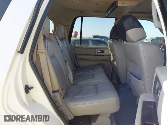 2007 Ford Expedition Limited with VIN 1FMFU19527LA56416, listed as a IAAI auction lot 41655342 with 25,549 mi miles. Bid and sale history available at carsss.com. Image 8.