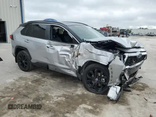 2024 Toyota RAV4 Hybrid XSE with VIN 2T3E6RFV5RW055015, listed as a Copart auction lot 86849154 with 17,849 mi miles and Salvage Title. Bid and sale history available at carsss.com. Image 4.