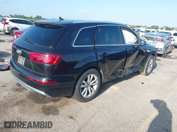 2019 Audi Q7 Premium Plus with VIN WA1LAAF73KD005199, listed as a IAAI auction lot 42525298 with 70,391 mi miles and . Bid and sale history available at DreamBid. Image 4.