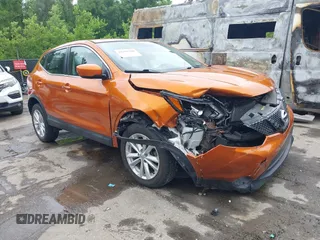 2017 Nissan Rogue SV with VIN JN1BJ1CR2HW144456, listed as a IAAI auction lot 42299708 with 34,538 mi miles and . Bid and sale history available at DreamBid. Image 1.
