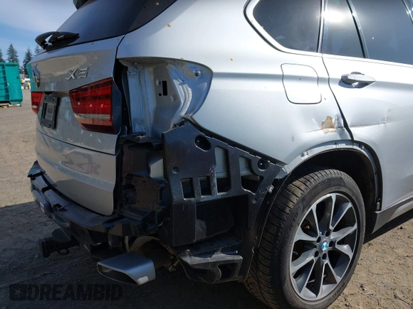 2018 BMW X5 xDrive35i with VIN 5UXKR0C52JL073889, listed as a IAAI auction lot 42035042 with 36,564 mi miles. Bid and sale history available at carsss.com. Image 18.