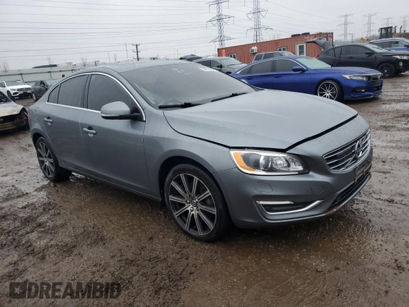 2017 Volvo S60 Inscription Platinum with VIN LYV402TM5HB151572, listed as a Copart auction lot 86853484 with 0 mi miles and Salvage Title. Bid and sale history available at carsss.com. Image 4.