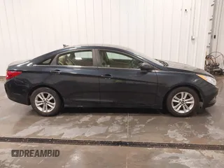 2013 Hyundai Sonata GLS with VIN 5NPEB4AC4DH538273, listed as a IAAI auction lot 41955556 with 111,015 mi miles and . Bid and sale history available at DreamBid. Image 13.