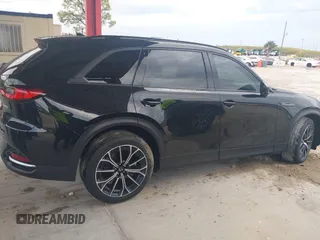 2025 Mazda CX-70 Premium Plus with VIN JM3KJEHA2S1111590, listed as a IAAI auction lot 41650609 with 5,377 mi miles and . Bid and sale history available at DreamBid. Image 13.