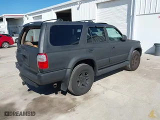 2000 Toyota 4Runner Limited with VIN JT3HN87RXY9037527, listed as a IAAI auction lot 41776991 with 297,158 mi miles. Bid and sale history available at carsss.com. Image 4.