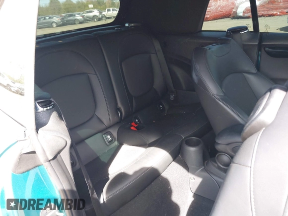 2019 MINI Convertible Cooper S с VIN WMWWG9C54K3E41195, выставлен на аукционе IAAI как лот 42149191 с пробегом 80 033 миль миль и . История ставок и продаж доступна на DreamBid. Изображение 8.
