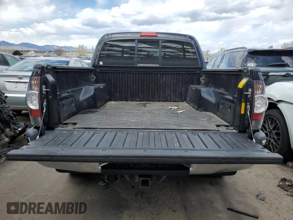 2013 Toyota Tacoma with VIN 5TFLU4EN6DX070936, listed as a Copart auction lot 53331625 with 155,621 mi miles and Salvage Title. Bid and sale history available at DreamBid. Image 6.