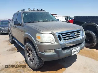 2007 Ford Explorer Sport Trac XLT с VIN 1FMEU31K07UA18489, выставлен на аукционе IAAI как лот 42500261 с пробегом Не указан миль и . История ставок и продаж доступна на DreamBid. Изображение 1.